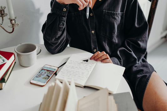 Journaling for Emotional Clarity: A Cosmic Guide to Inner Peace & Self-Understanding